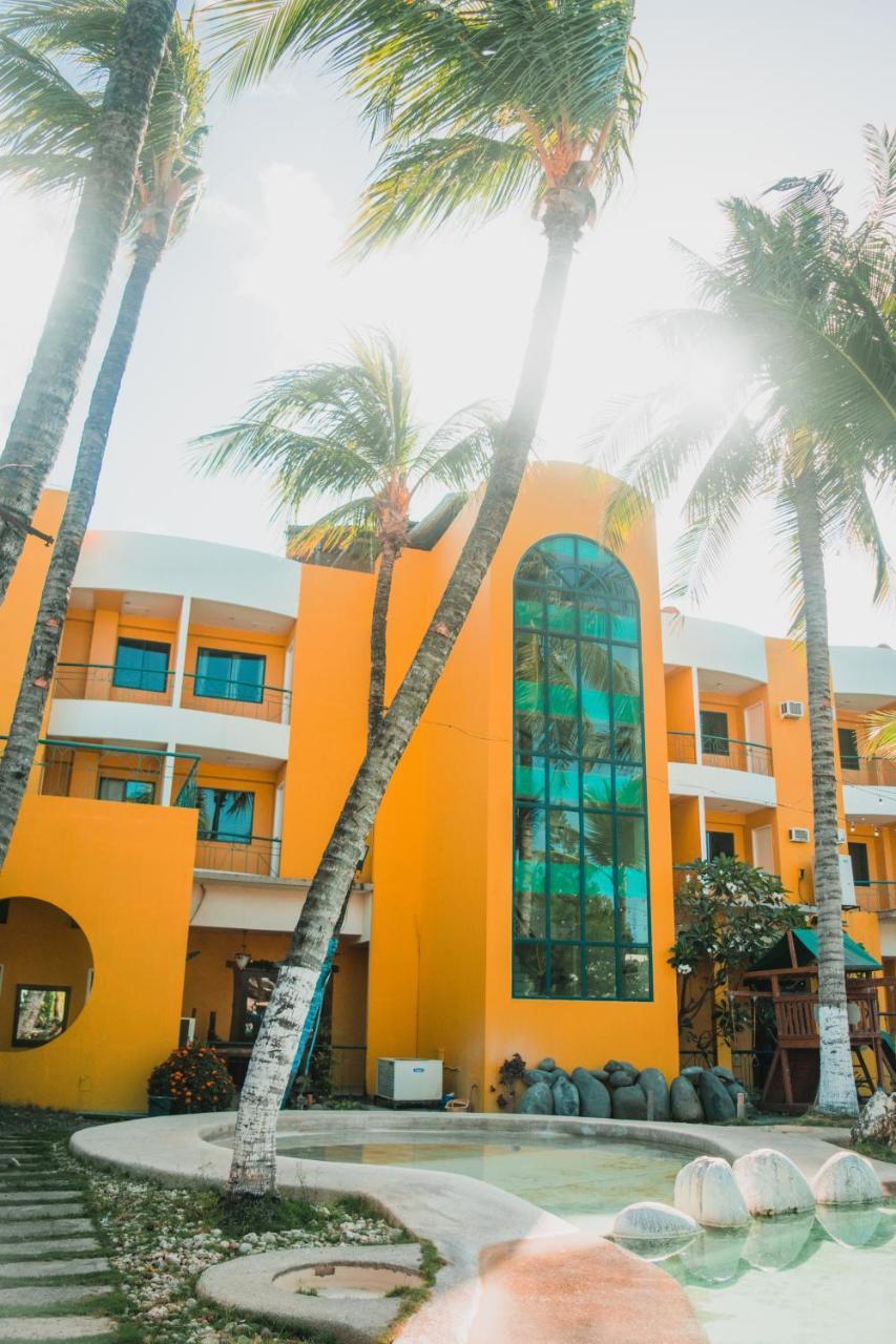 Country Village Hotel Cagayan de Oro Exteriör bild